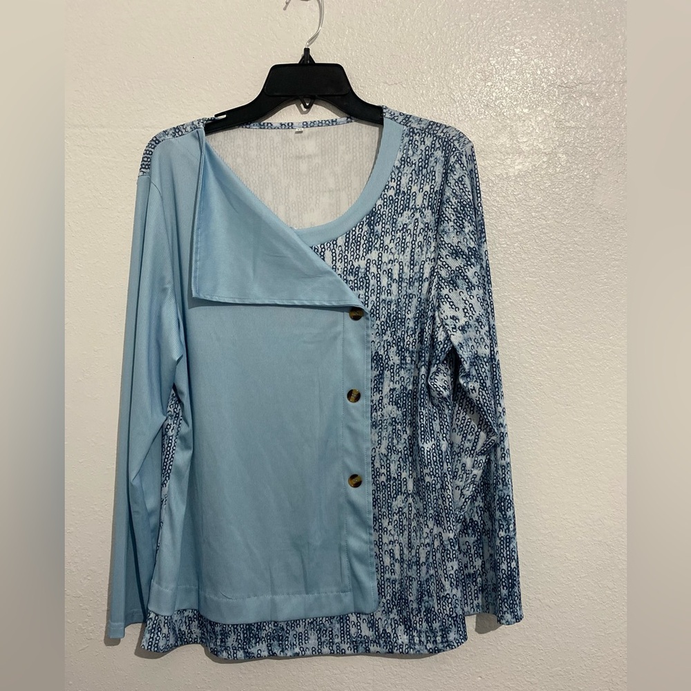 Stylish Light Blue Women's Blouse with Button Accents